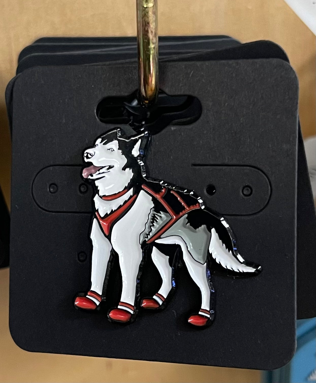 Husky Pin