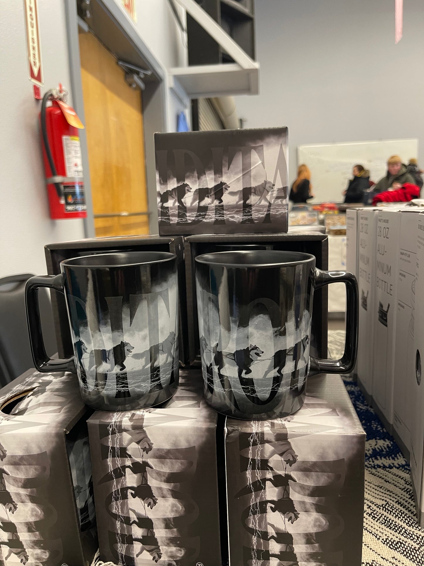 Silhouette Design Wrap Mug